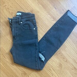 Good American Gray Ankle Cropped Jeans